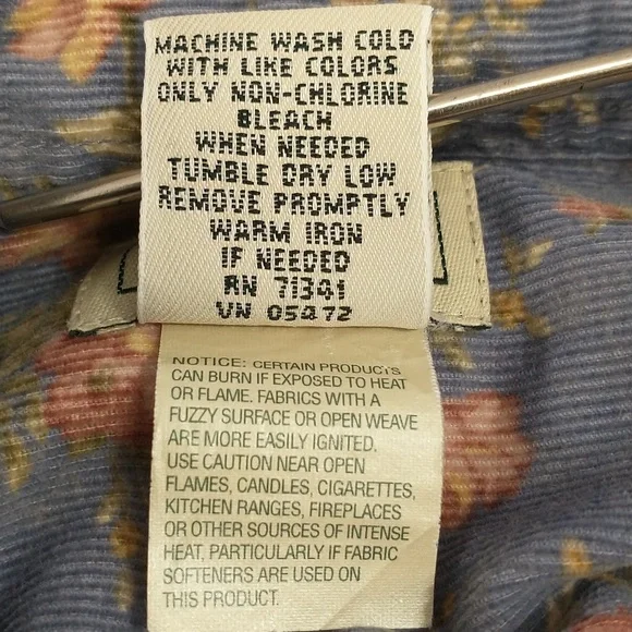 Floral Corduroy Shirt 100% Cotton Fine Wale Periwinkle Blue LL Bean Pink Roses - Picture 6 of 10